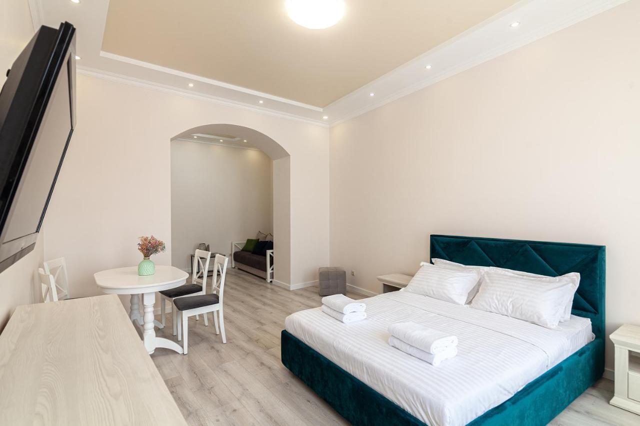 Avangard Saint Teodora III Apart Lviv Ngoại thất bức ảnh