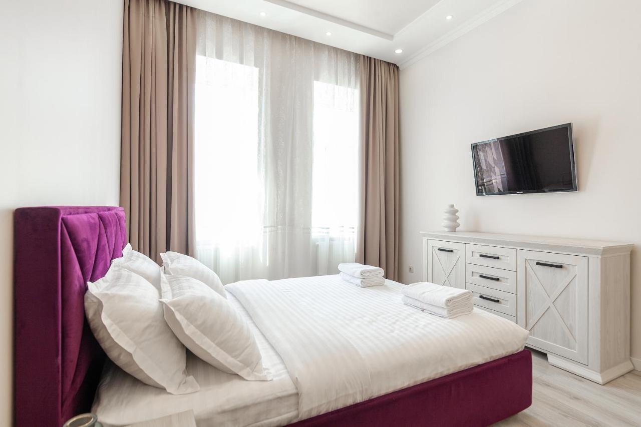 Avangard Saint Teodora III Apart Lviv Ngoại thất bức ảnh