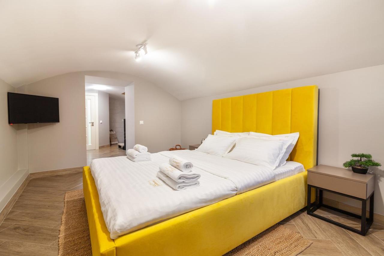 Avangard Saint Teodora III Apart Lviv Ngoại thất bức ảnh